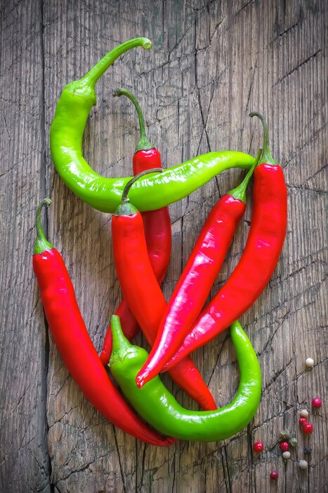 Papier peint  Piments rouges et verts