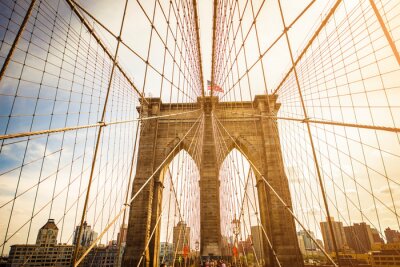 Papier peint  Pont de Brooklyn sous les rayons du soleil