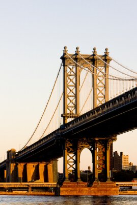 Pont de Manhattan et coucher de soleil