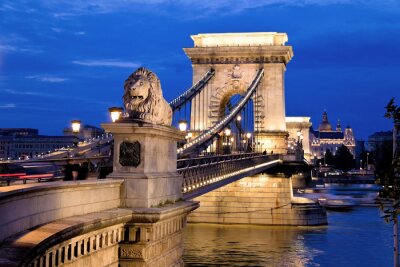 Papier peint  Pont illuminé à Budapest