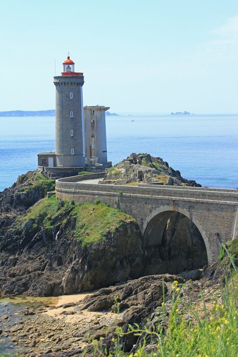 Papier peint  Pont près d'un phare
