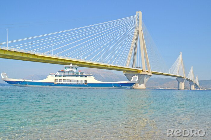 Papier peint  pont rio câble Patra antirio resté et bateau