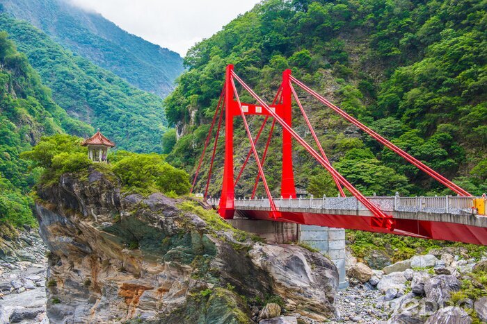 Papier peint  Pont rouge en Asie