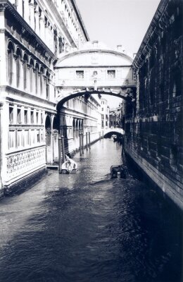 Papier peint  Pont sur un canal