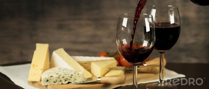 Papier peint  Red Wine and cheese board