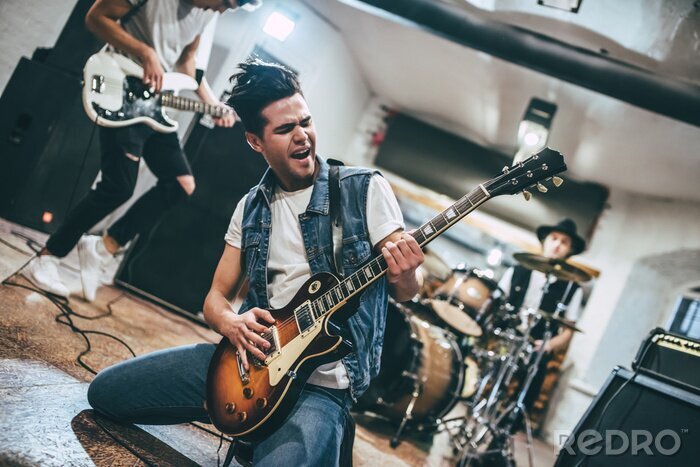 Papier peint  Répétition de groupe de musique