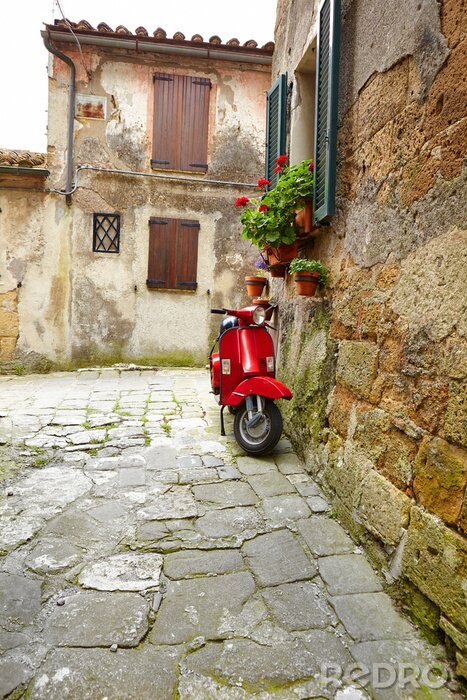 Papier peint  Ruelle ancienne et scooter rouge