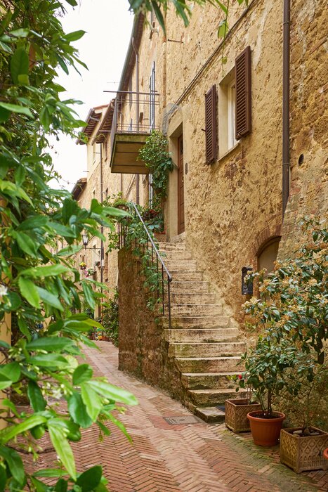 Papier peint  Ruelle beige en Italie