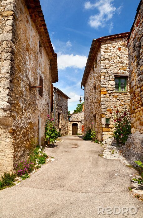 Papier peint  Ruelle ensoleillée en France