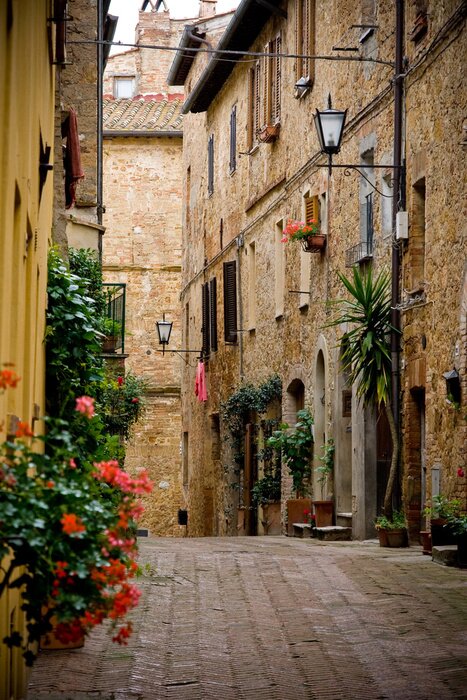 Papier peint  Ruelle italienne et lampadaires