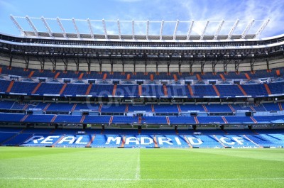 Papier peint  Santiago Bernabeu par une journée ensoleillée