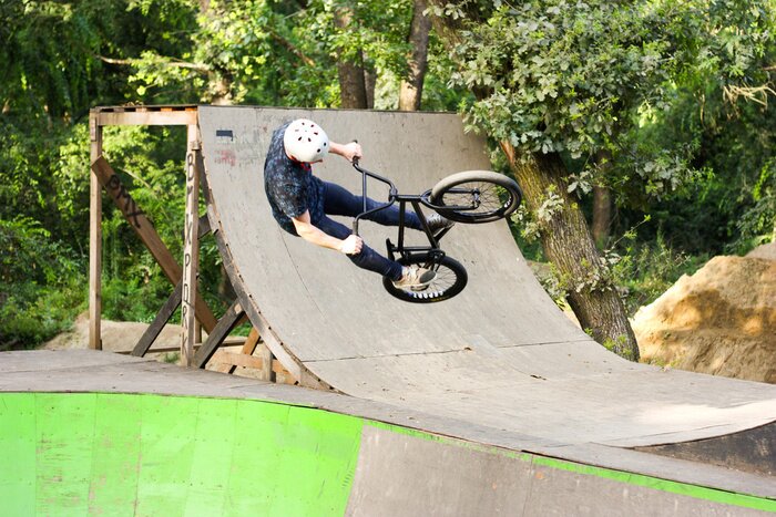 Papier peint  Sauts à vélo