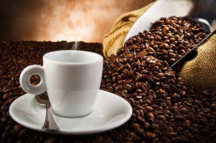 Papier peint  Tasse avec des grains de café