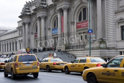 Papier peint  Taxi devant un musée new-yorkais