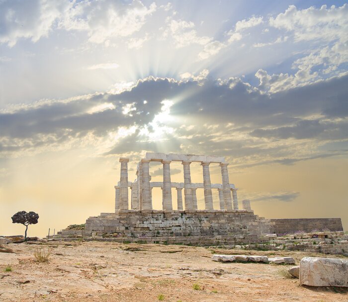 Papier peint  Temple sur un colline