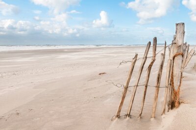 Papier peint  The beach at the Maasvlakte near Rotterdam in the Netherlands on a windy but sunny day