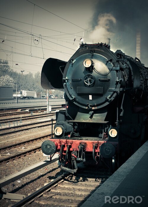 Papier peint  Train à vapeur noir dans en gare