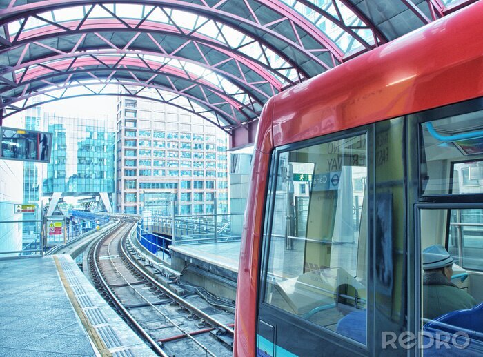 Papier peint  Train dans un tunnel