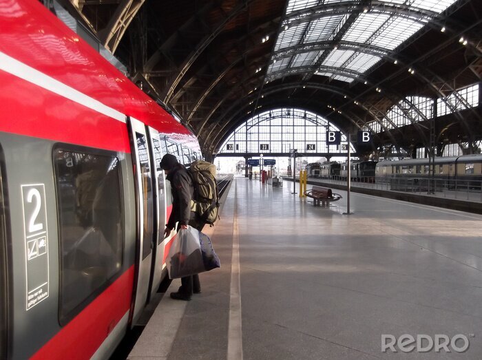 Papier peint  Train en gare le soir
