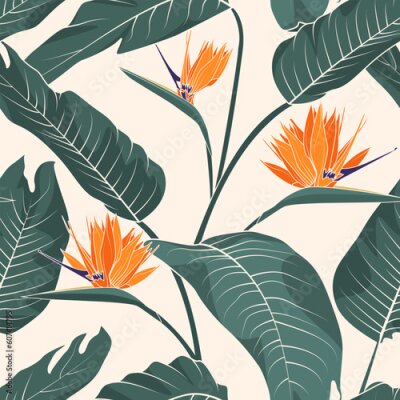 Papier peint  Tropical leaves strelitzia or bird of paradise flower on baige background. Vector seamless pattern. Jungle foliage illustration. Exotic plants. Summer beach floral design. Paradise nature