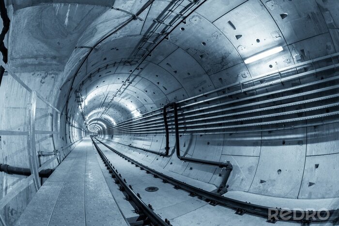 Papier peint  Tunnel en béton avec des câbles