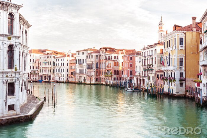 Papier peint  Un magnifique canal à Venise