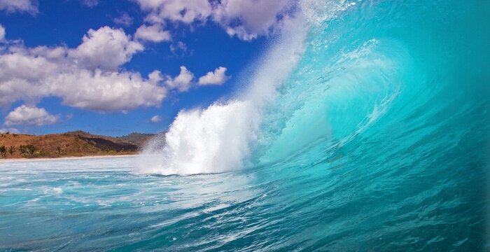 Papier peint  Vague sur la mer exotique