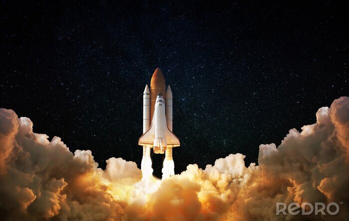 Papier peint  Vaisseau spatial au-dessus des nuages