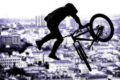 Papier peint  Vélo BMX et personnage au-dessus de la ville
