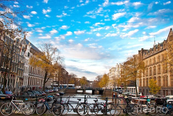 Papier peint  Vélos sur le pont à Amsterdam