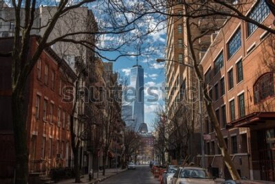 Papier peint  View of One World Trade Center from Soho in New York City on a warm winter morning