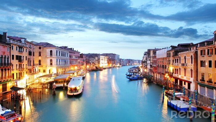 Papier peint  Vue de Venise depuis le pont