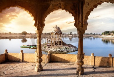 Papier peint  Vue sur le désert depuis le temple