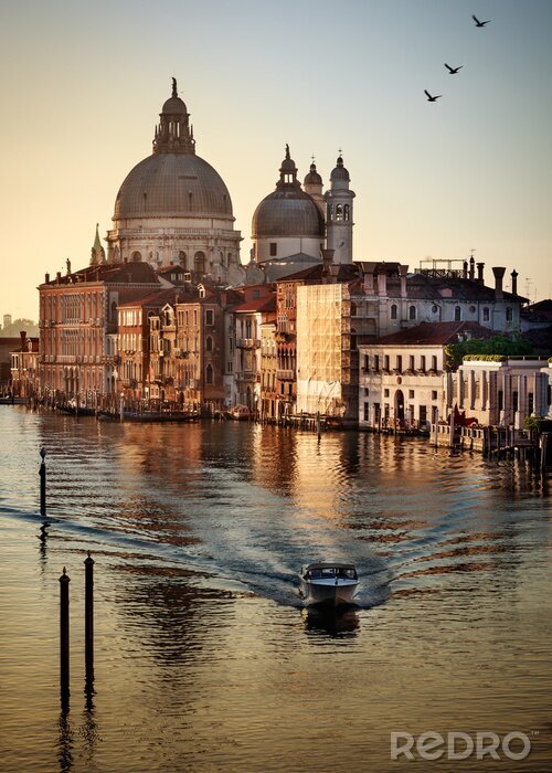 Papier peint  Yacht le matin à Venise