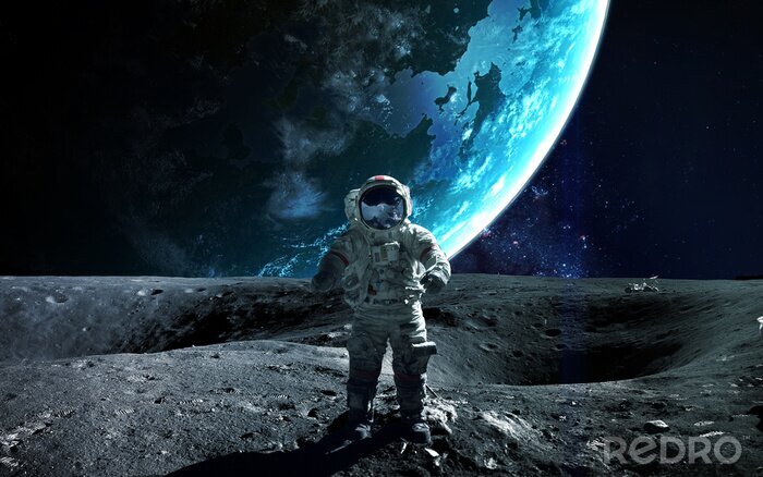 Poster  Astronaute debout devant la Terre