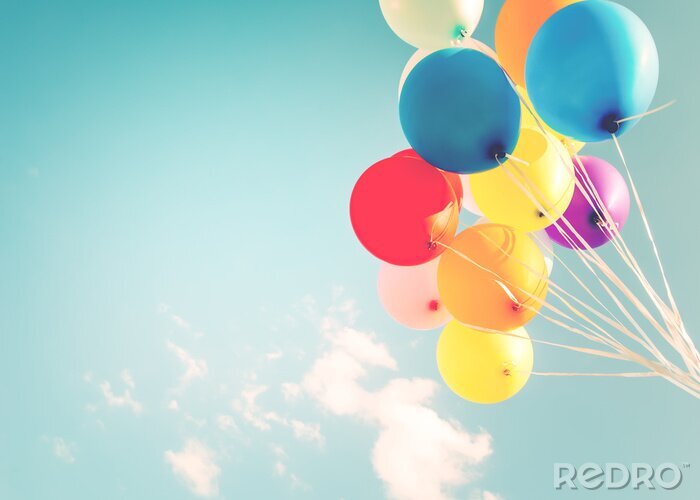 Poster  Ballons colorés contre le ciel bleu