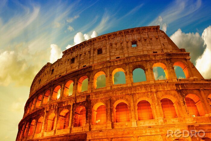 Poster  Beau ciel dramatique sur Colisée à Rome