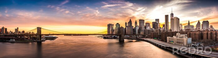 Poster  Brooklyn Bridge Panorama au coucher du soleil