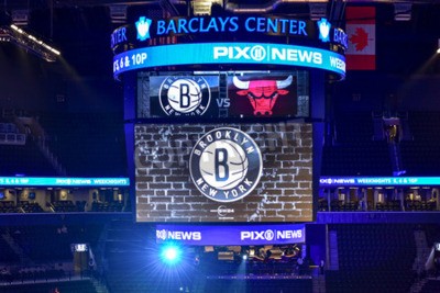 Poster  Brooklyn, New York - le 28 octobre 2015: Brooklyn Nets contre Chicago Bulls au Barclays Center jeu d'ouverture.