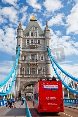 Poster  Bus rouge de Londres sur le Tower Bridge