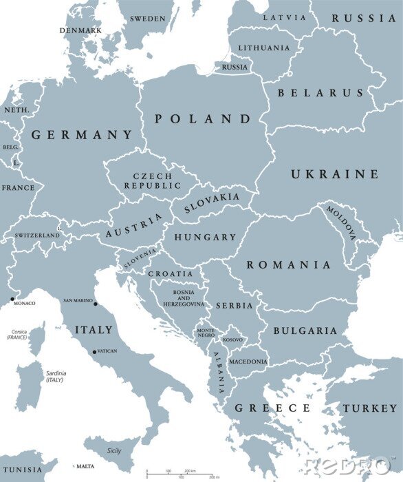 Poster  Carte politique des pays d'Europe centrale avec frontières nationales. Illustration grise avec l'étiquetage anglais et mise à l'échelle sur fond blanc.