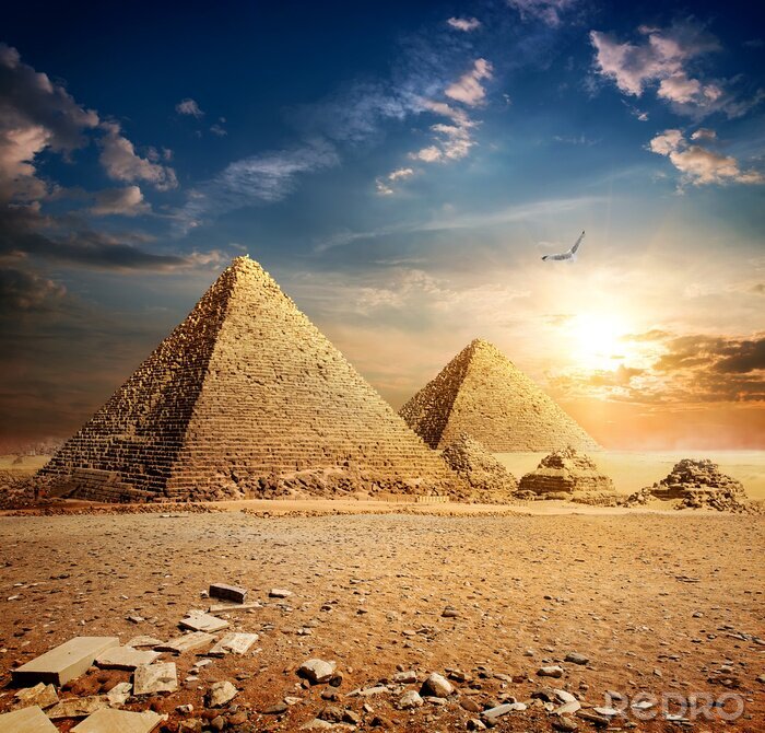 Poster  Coucher de soleil sur les pyramides