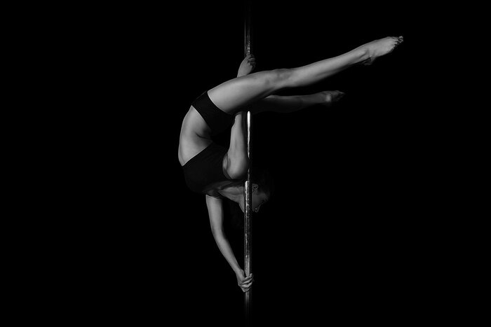 Poster  Danse sur les roses photo en noir et blanc