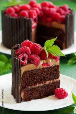 Poster  Gâteau au chocolat décoré de framboises
