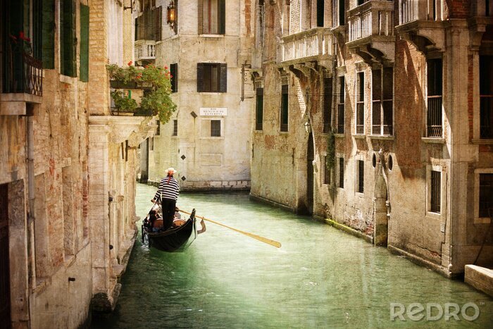 Poster  Gondolier sur une superbe eau turquoise