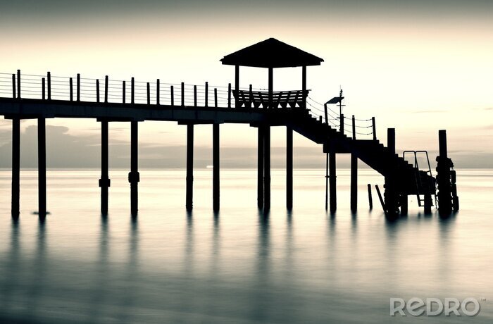 Poster  Jetée et marches vers la mer