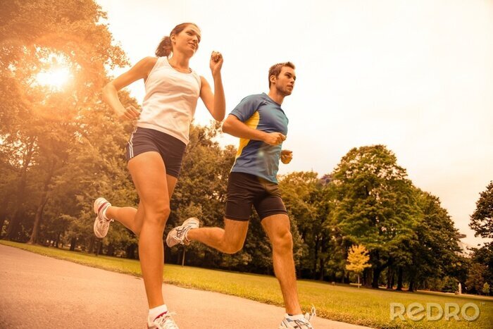 Poster  Jogging ensemble - le sport jeune couple