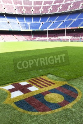 Poster  L'écusson du FC Barcelone sur le terrain de football