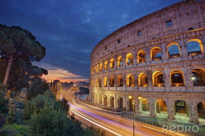 Poster  Le Colisée atmosphérique à Rome la nuit