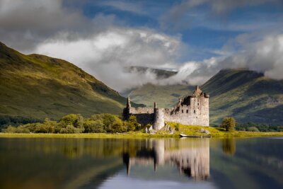 Lever du soleil au château de Kilchurn